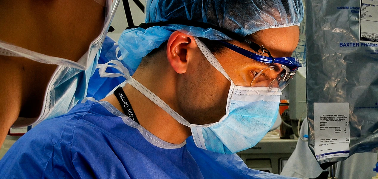 Dr Adam Cichowitz performing surgery